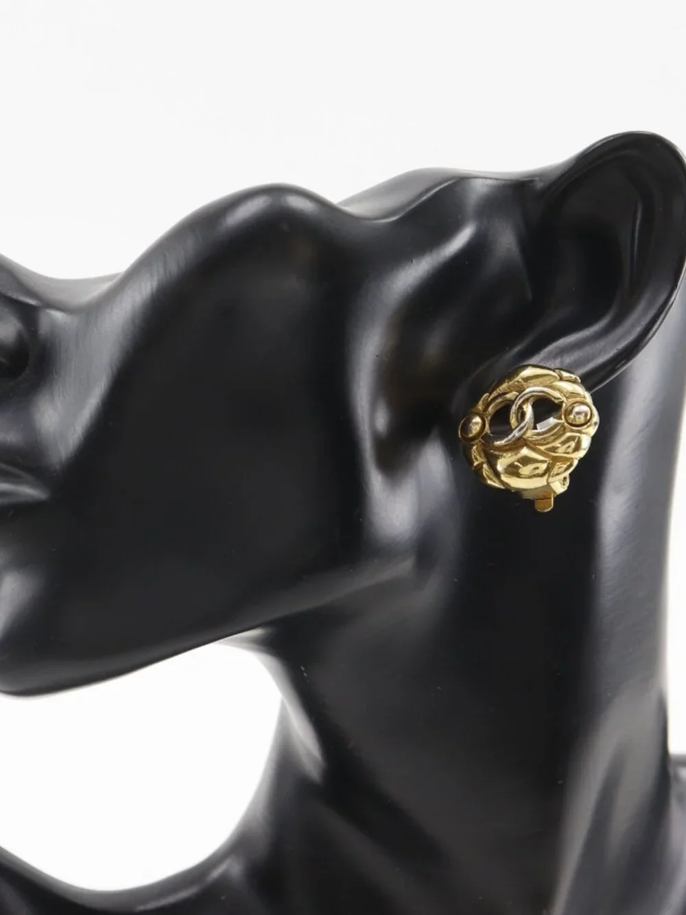 CHANEL COCO Mark Earring vintage Plated Gold 15.7g Women - Picture 8 of 12